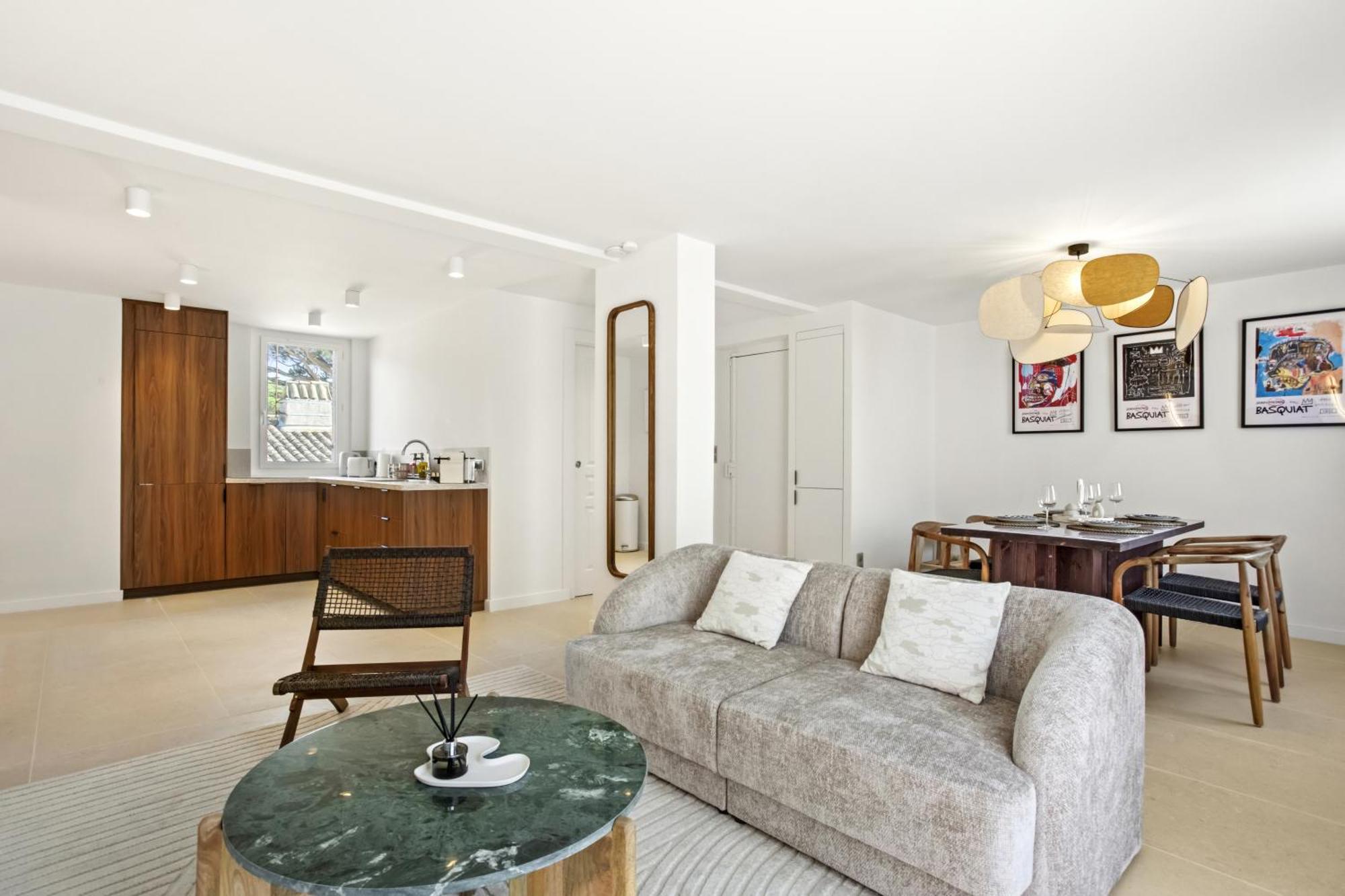 Magnifique 3 Pieces - Proximite Place Des Lices Avec Parking 쎙뜨호뻬 외부 사진