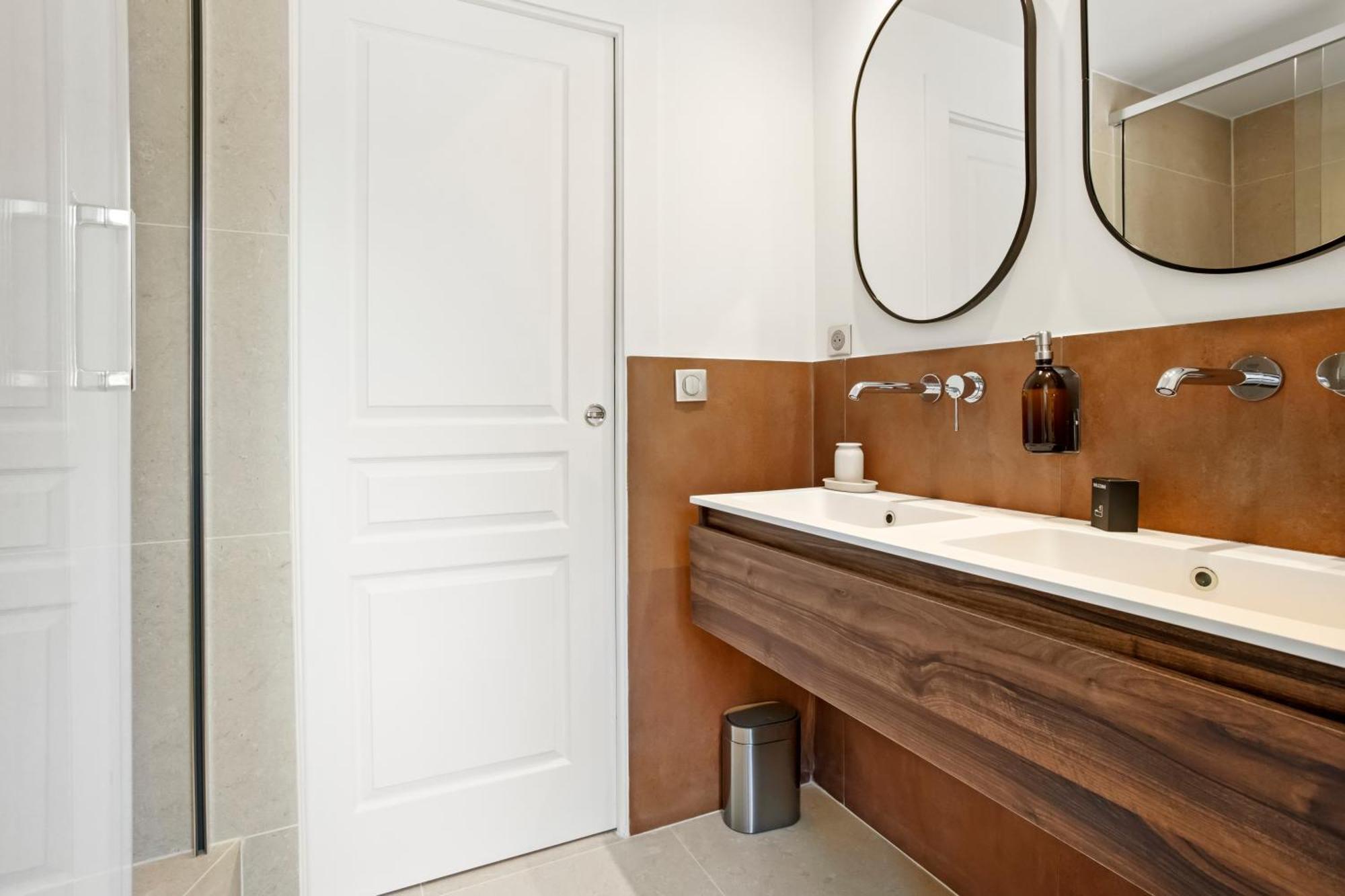 Magnifique 3 Pieces - Proximite Place Des Lices Avec Parking 쎙뜨호뻬 외부 사진