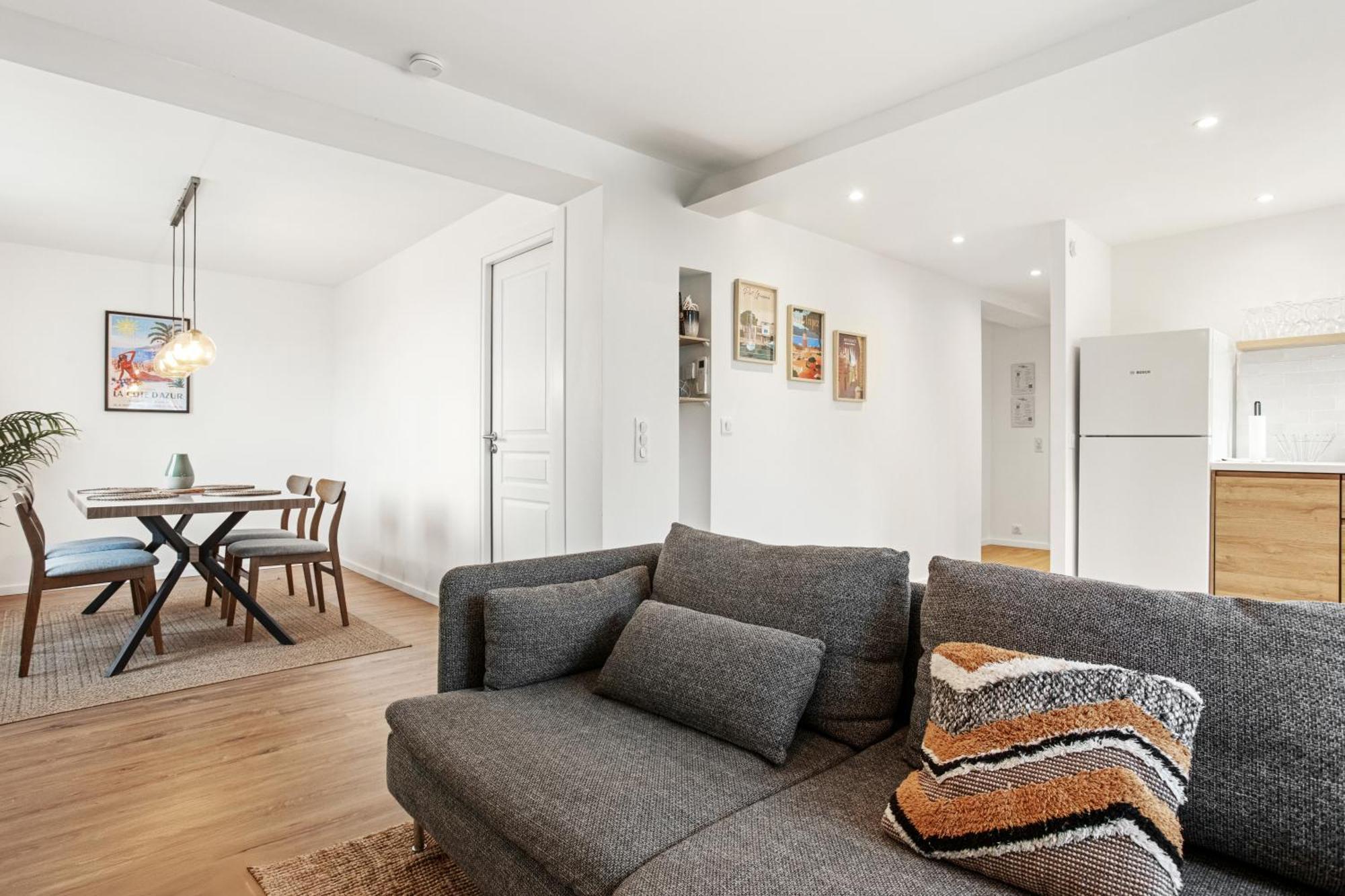 Magnifique 3 Pieces - Proximite Place Des Lices Avec Parking 쎙뜨호뻬 외부 사진