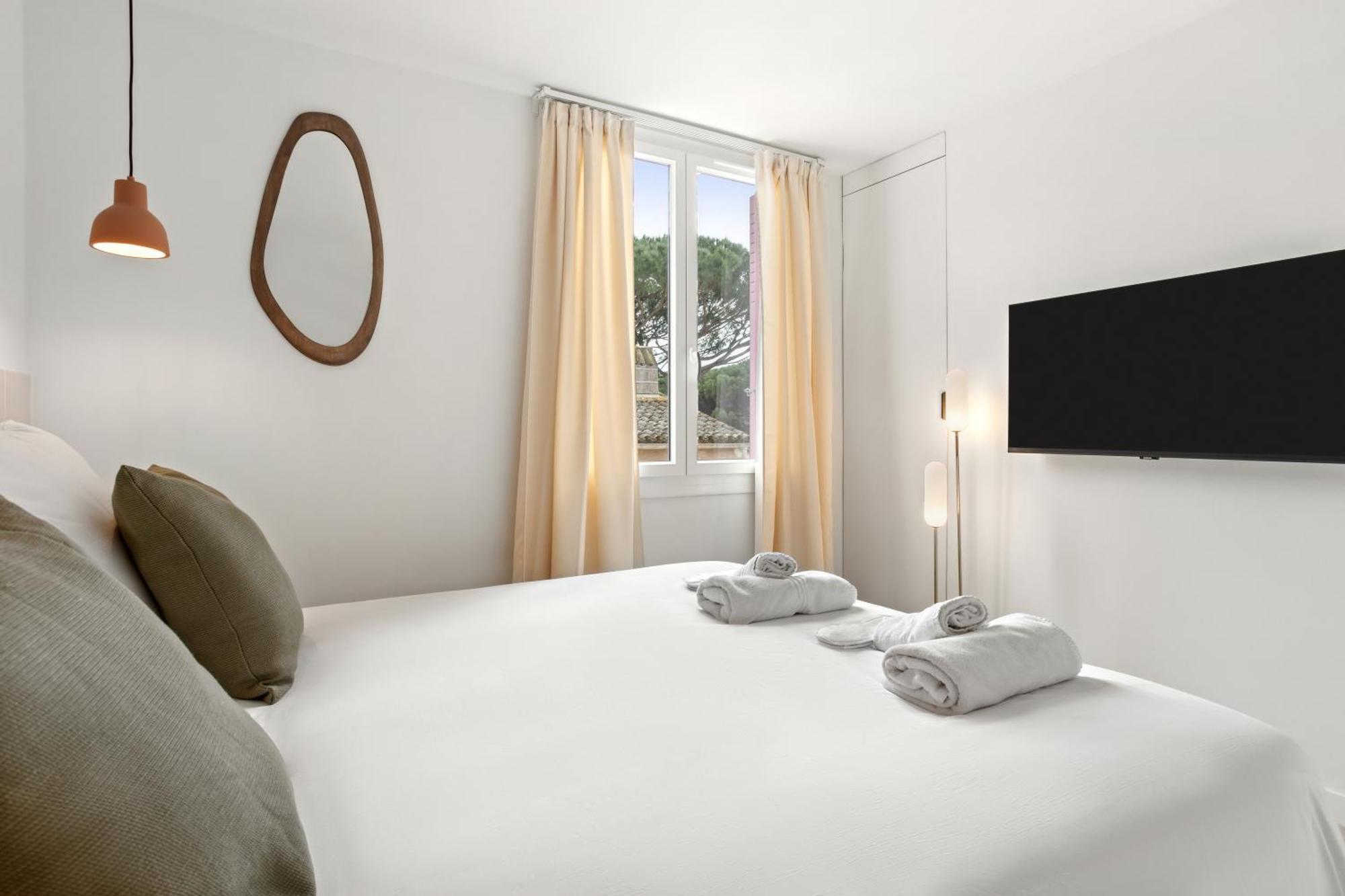 Magnifique 3 Pieces - Proximite Place Des Lices Avec Parking 쎙뜨호뻬 외부 사진